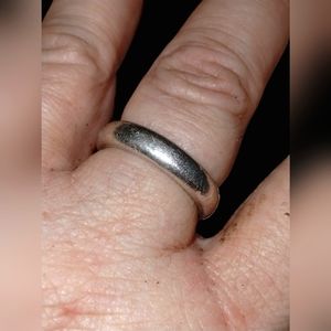 Vintage thick solid sterling silver ring band size 8
